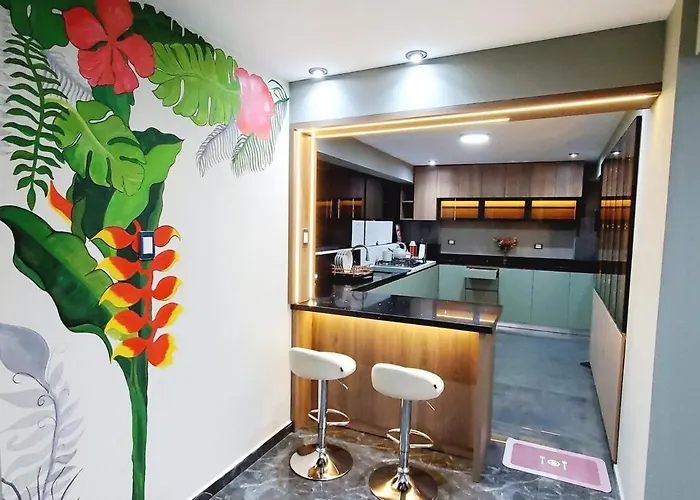 Qori House